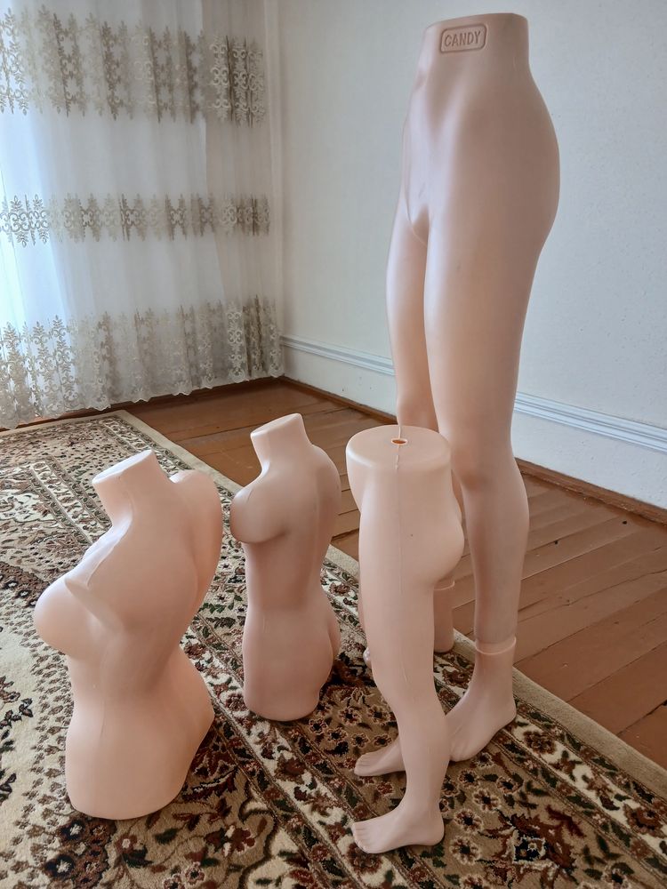Янги моникен болалар ва катталарники