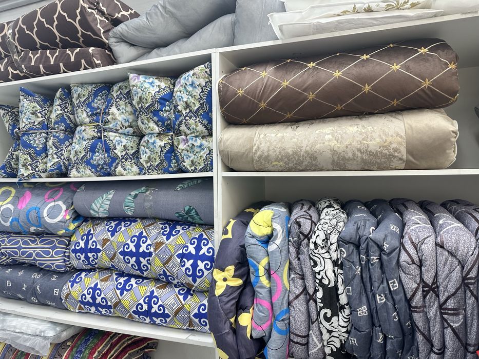 Матрасы одеяло подушки комплекты для рабочих корпеще