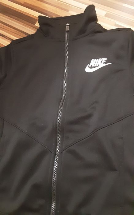 (S 128-137) NIKE KARL LAGERFELD оригинални тениска, худи и горница