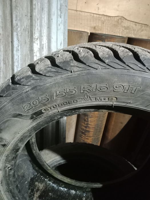 Продам шины в отличном состоянии без каких либо повреждений