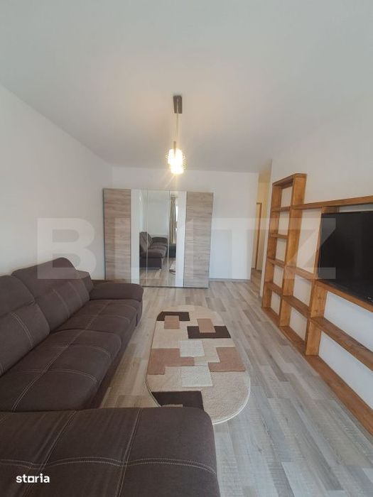 Garsoniera de inchiriat -cu balcon si loc de parcare!