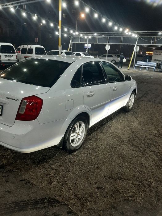 Ласетти 2010 автомат метан 3п