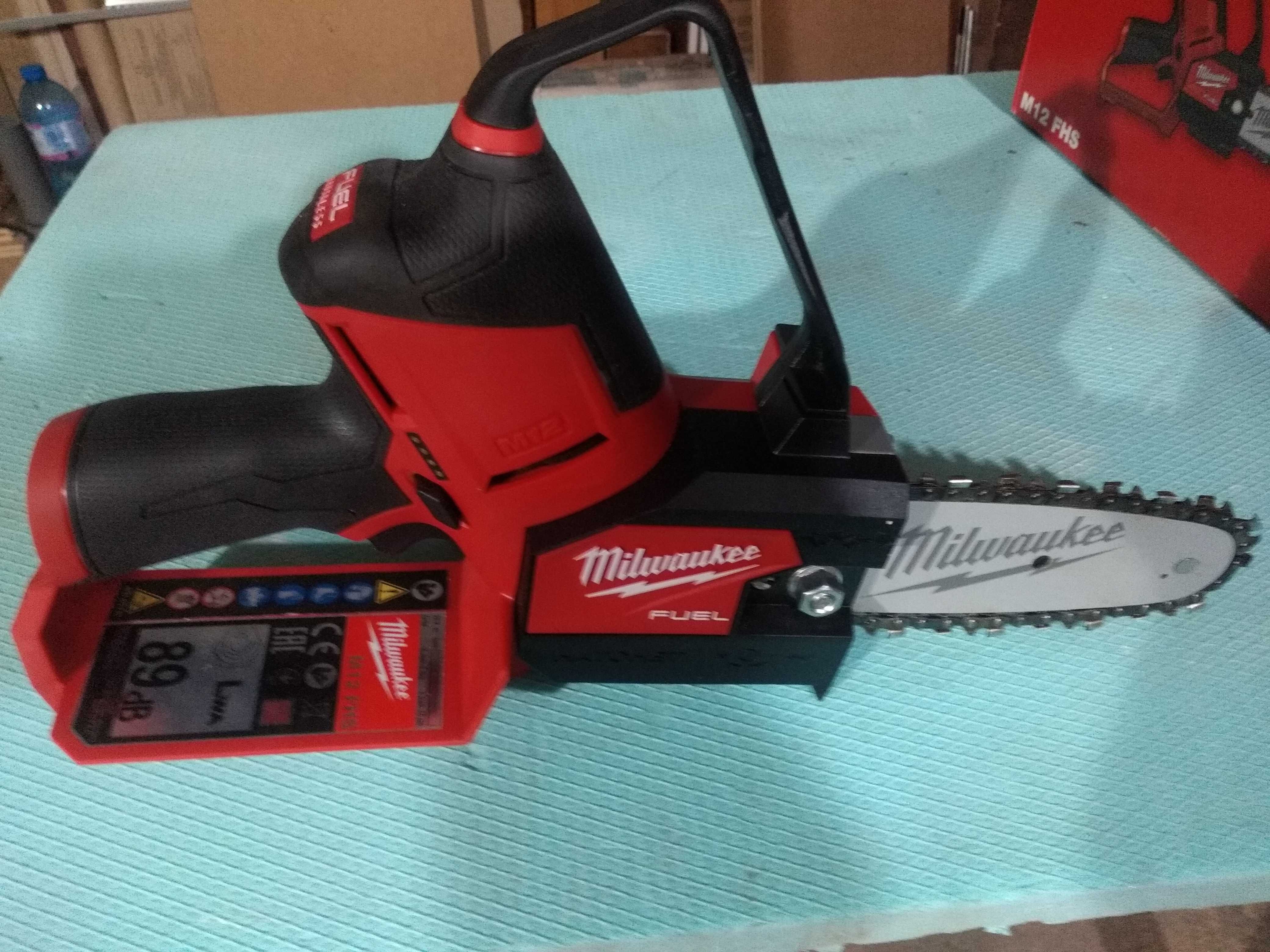 Milwaukee M12 FHS-0