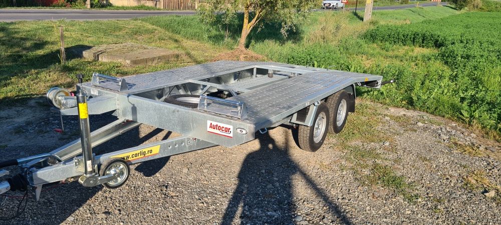De inchiriat platforma/ trailer/slep si remorca basculabila