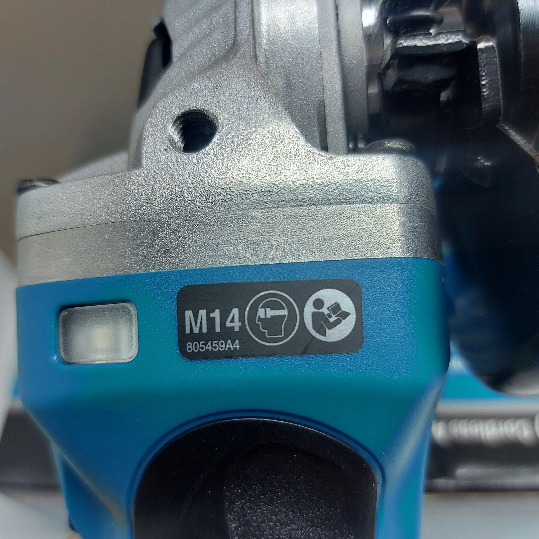 ПРОМОЦИЯ.Нов ъглошлайф Makita DGA452Z