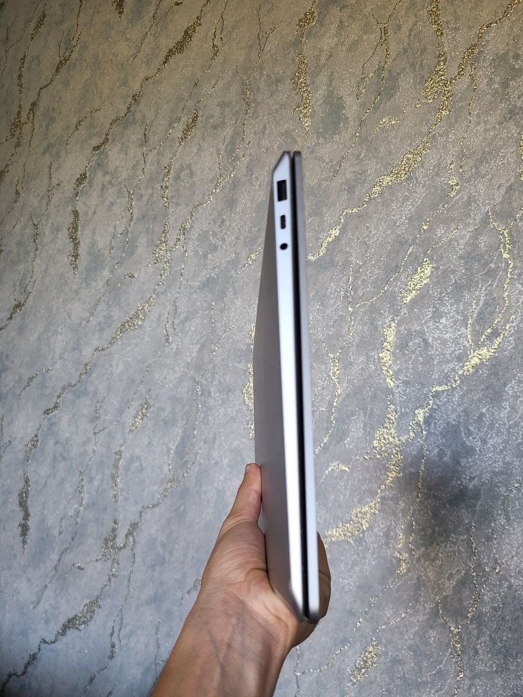 Microsoft Surface Laptop 3 16/256GB