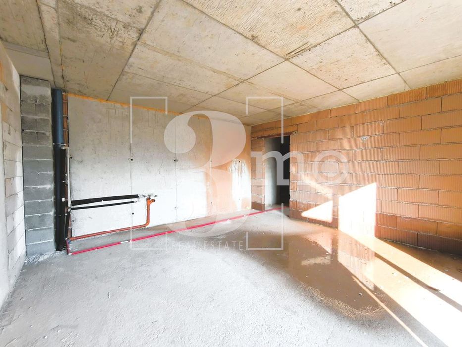 Продава се Четиристаен апартамент в София, Люлин 5 - 135 кв.м за 1506 €/кв.м - Снимка #6