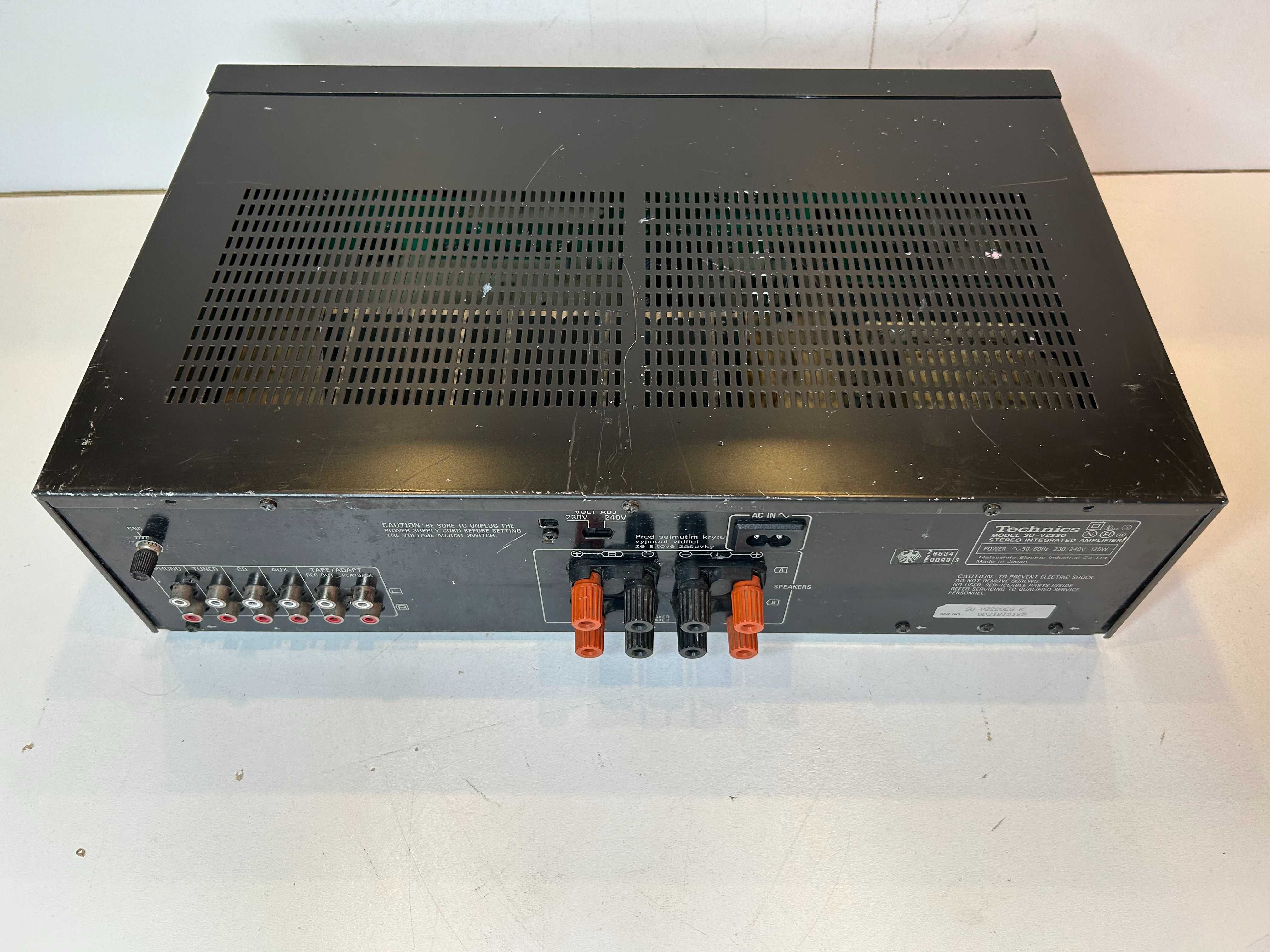 Vand amplificator Technics SU-VZ220