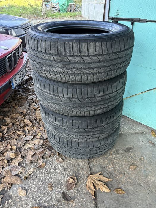 255/55/18 зимни гуми General