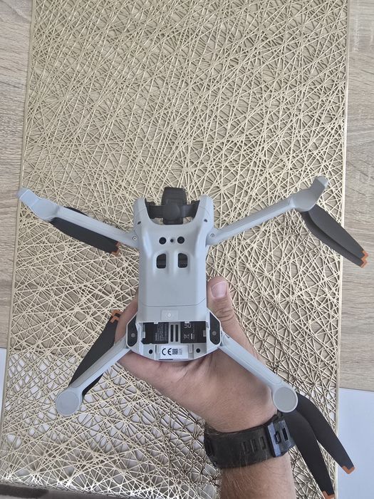 Дрон DJI Mini 3 Fly More Combo
