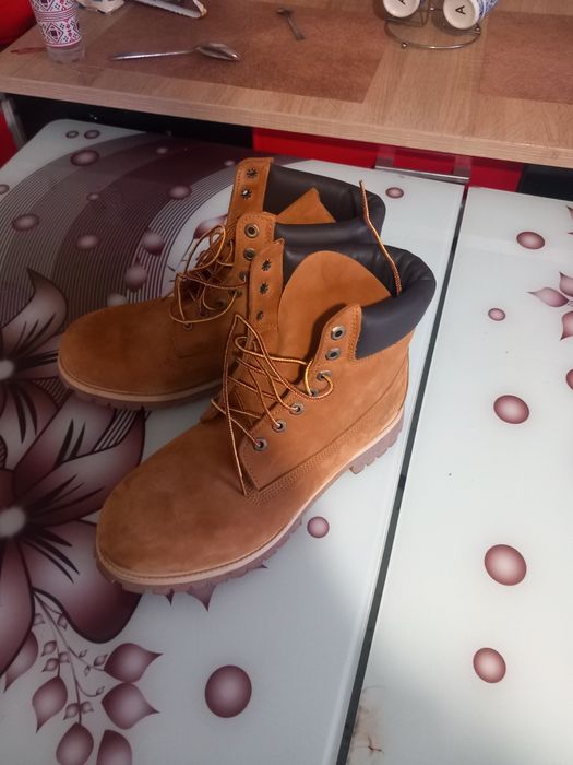Ancaltăminte toamnă iarna la 450lei timberland