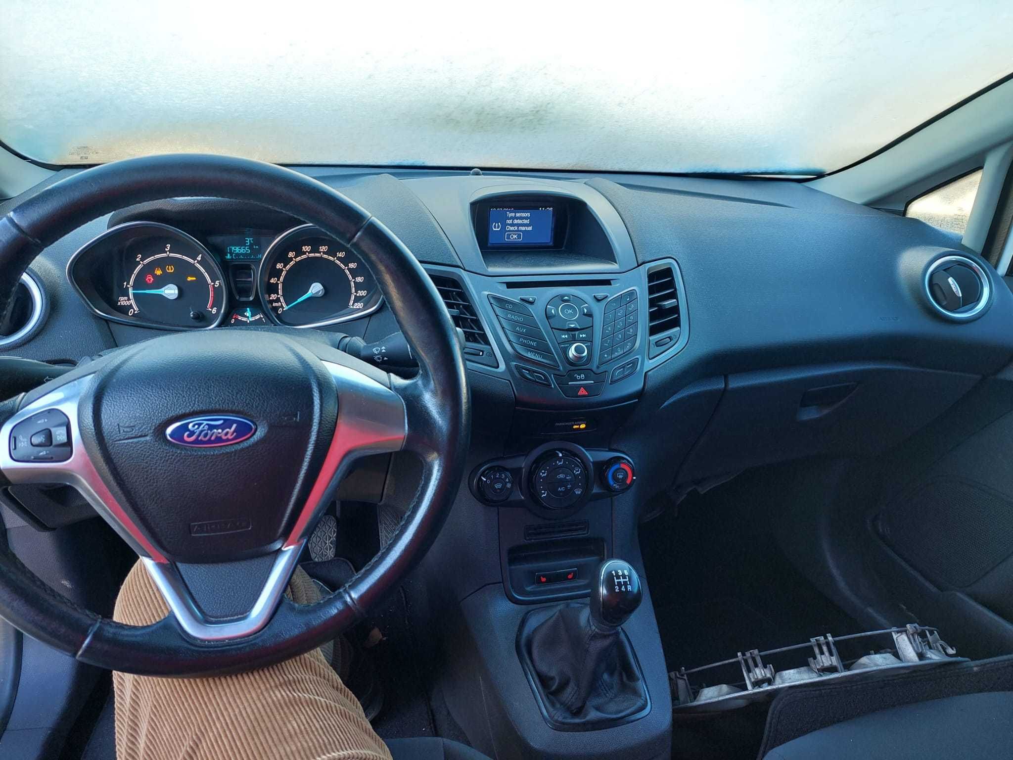 Plansa Bord Completa Ford Fiesta 2016