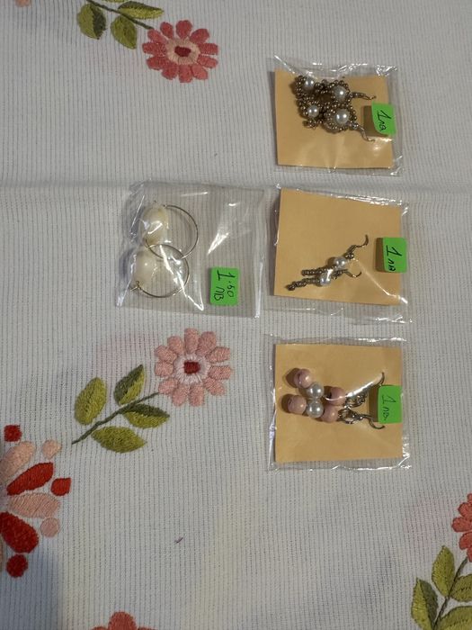 Ръчно изработени гривни