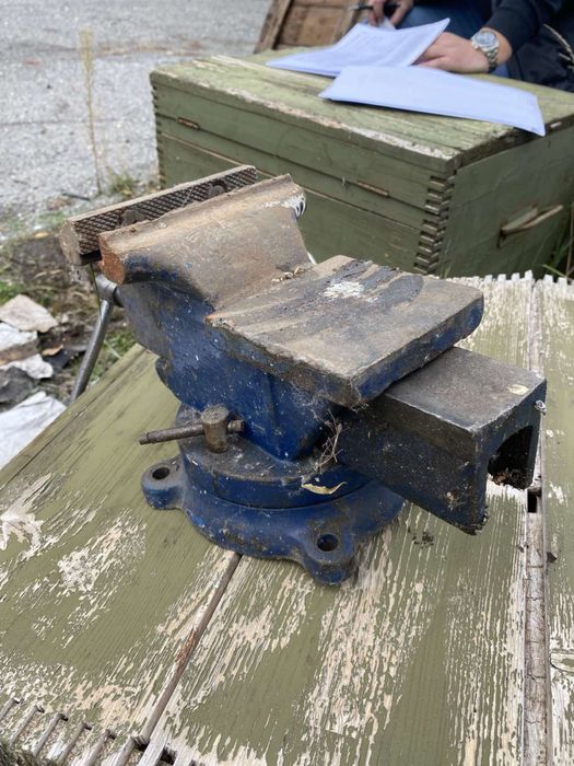 Инструмент менгеме