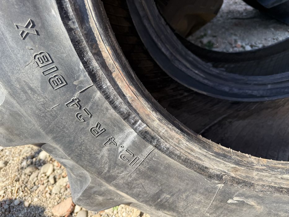 12,4r24 michelin
