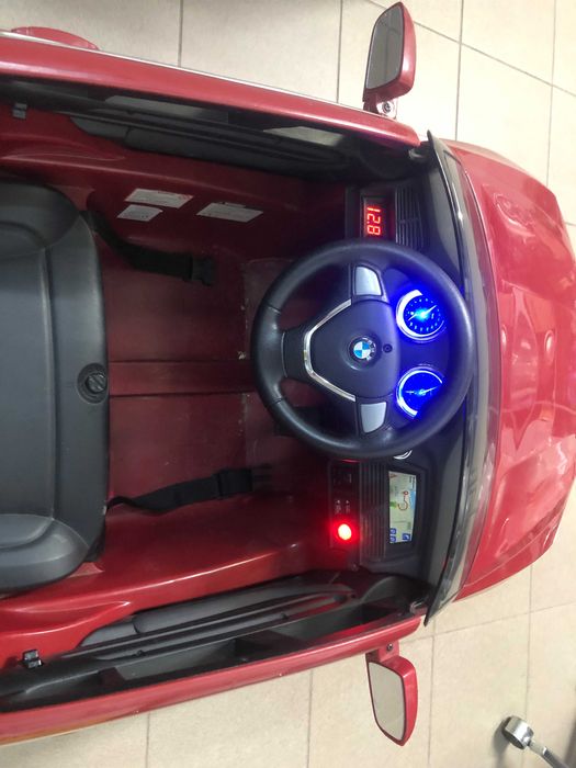 Mașinuță electrică BMW X6