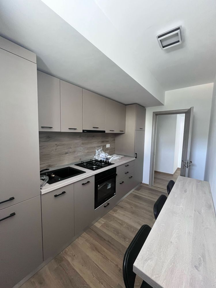 De inchiriat pe termen lung apartament 2 camere zona Tomis Plus