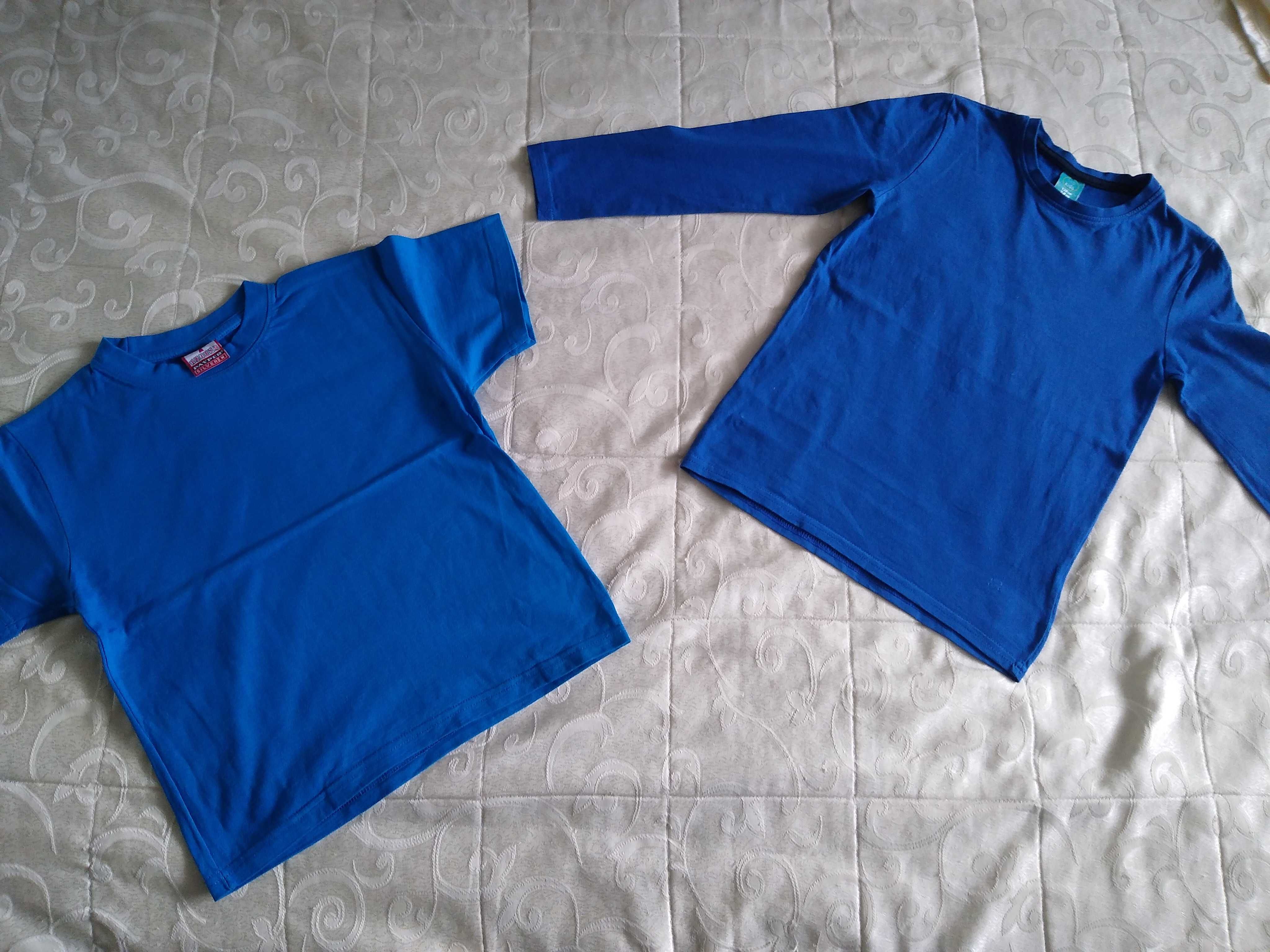 2 tricouri frumoase pe albastru, pentru copii 6-7 ani