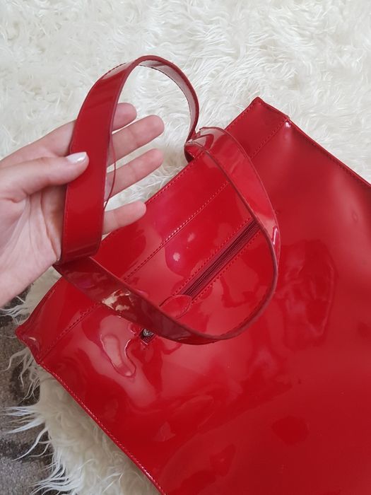 Geanta roșie Armani de lac tote bag