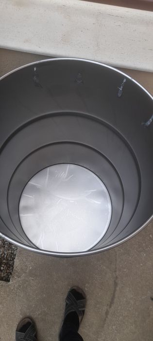 Vand butoi 200 l