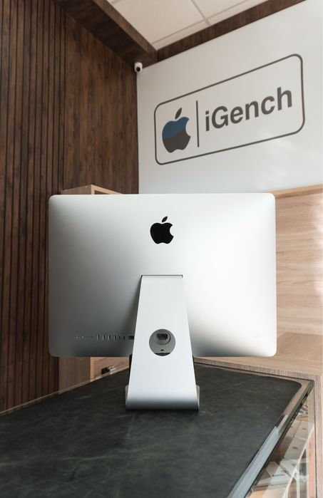 iMac 2017 21inch 8/1TB intel i5 Windows/MacOs