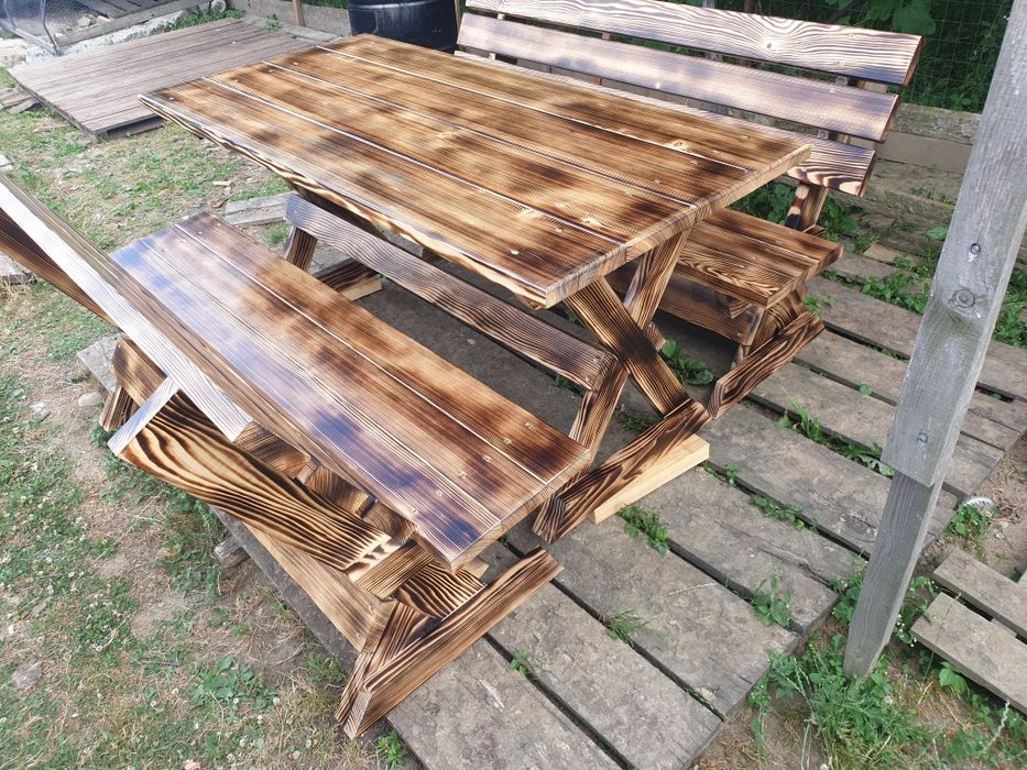 Set masa 1.70 cu 2 banci