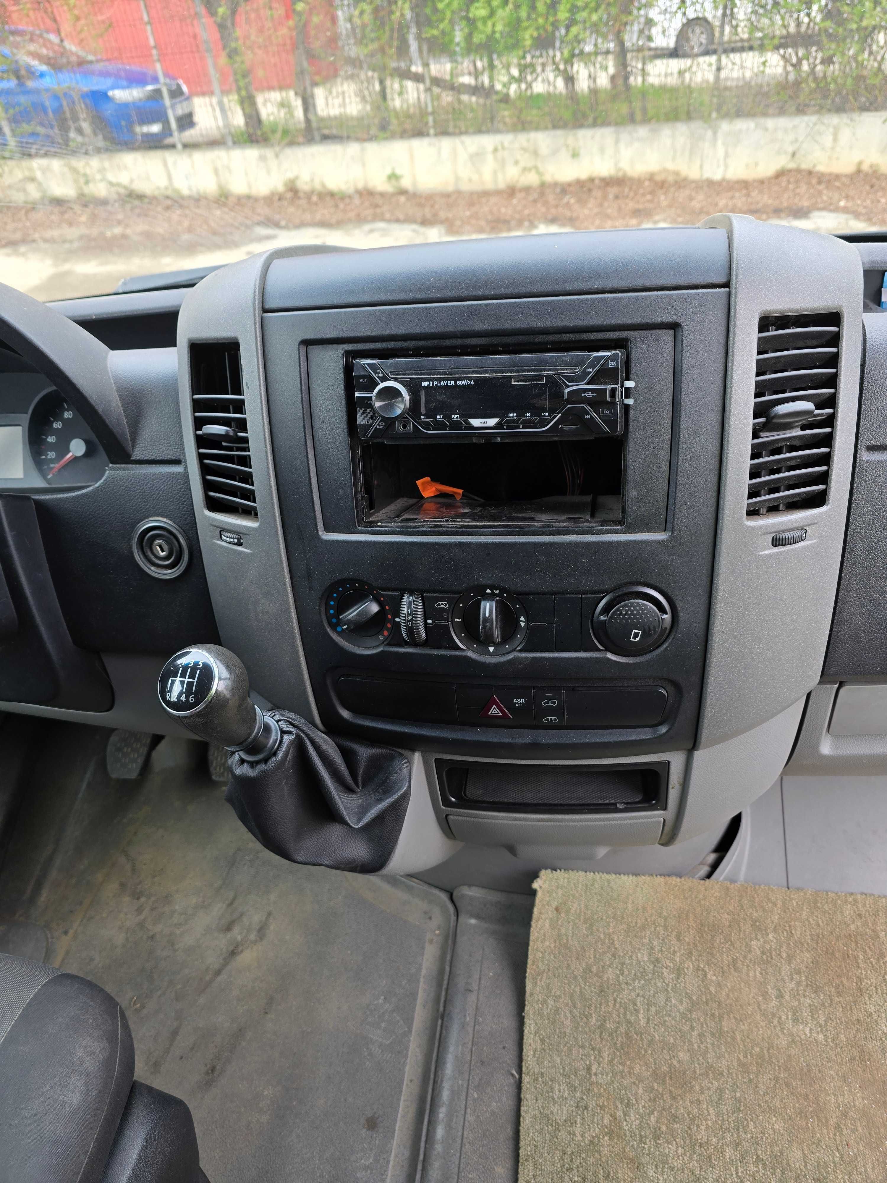 Duba VW CRAFTER Extra Long an fabricatie 2017