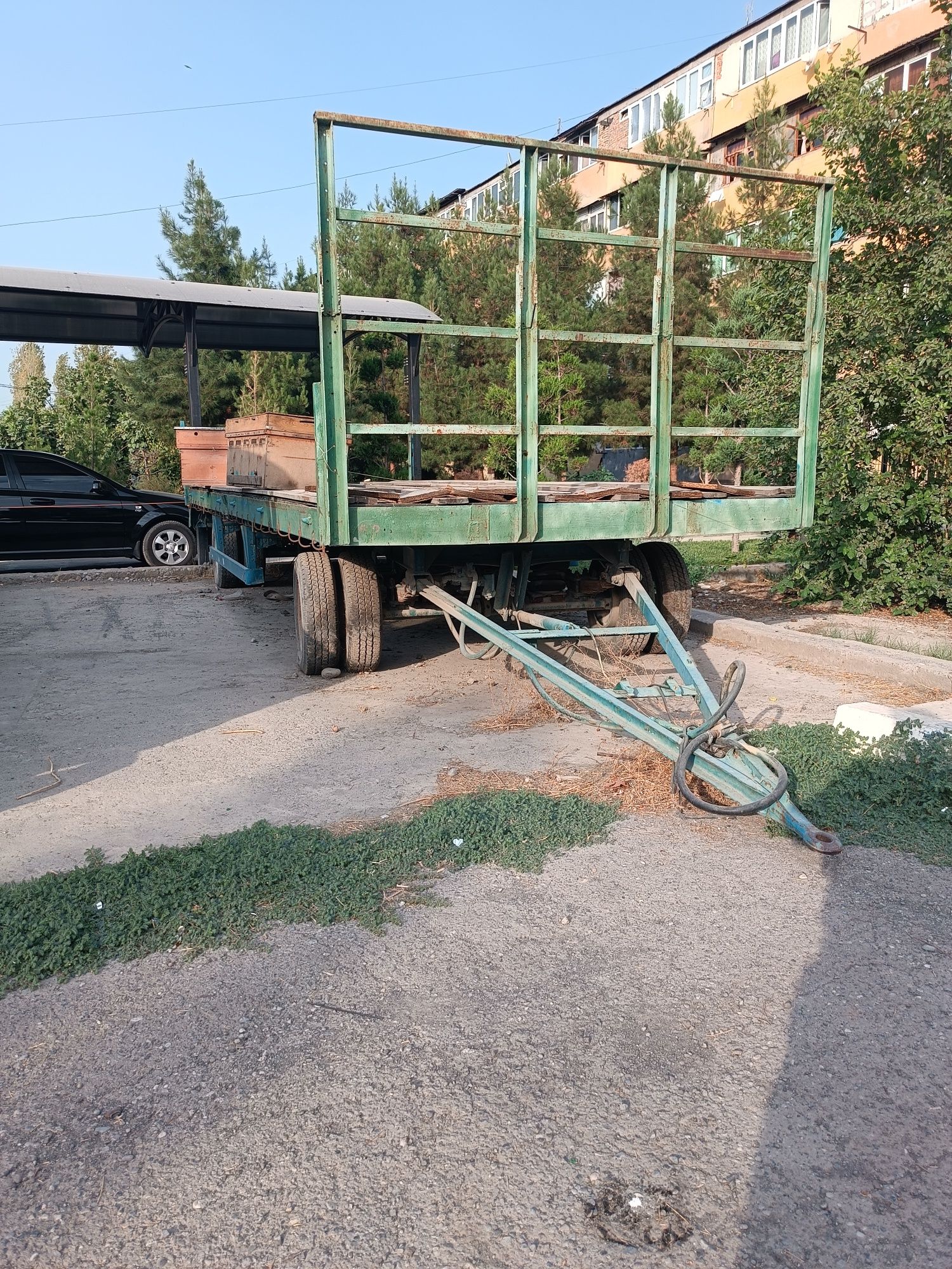 Прицеп GRAF для Мерседес Atego длина 6,60 ширина 2,20