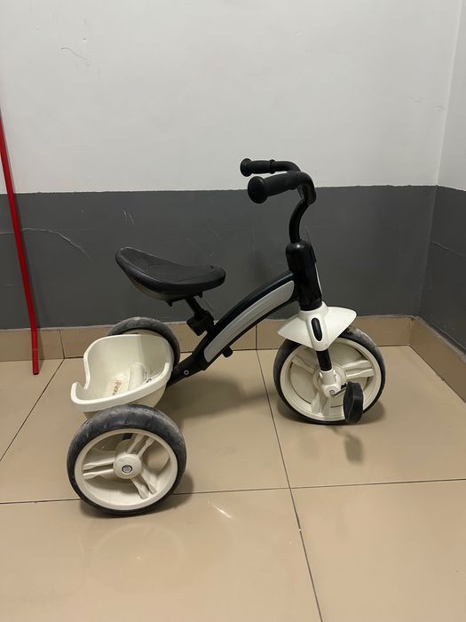 Детский трехколесный велосипед