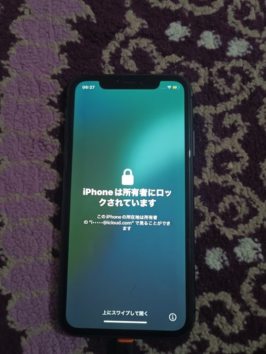 Блокированный айфон 11