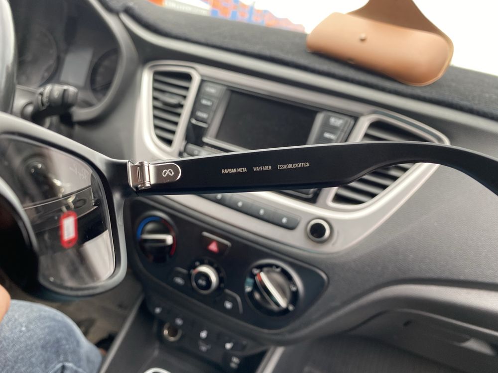Продам Ray-Ban Wayfarer
