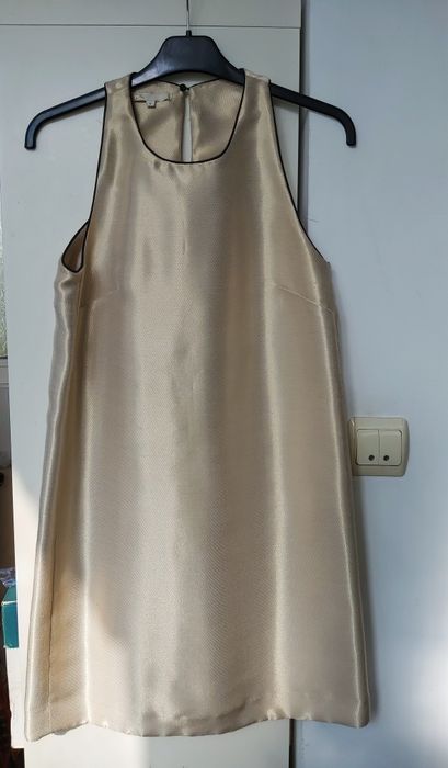 Rochie aurie Maje