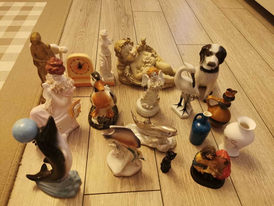 Bibelouri vechi anii 70 - 80 - 90 - 2000 preturi începând de la 15 lei