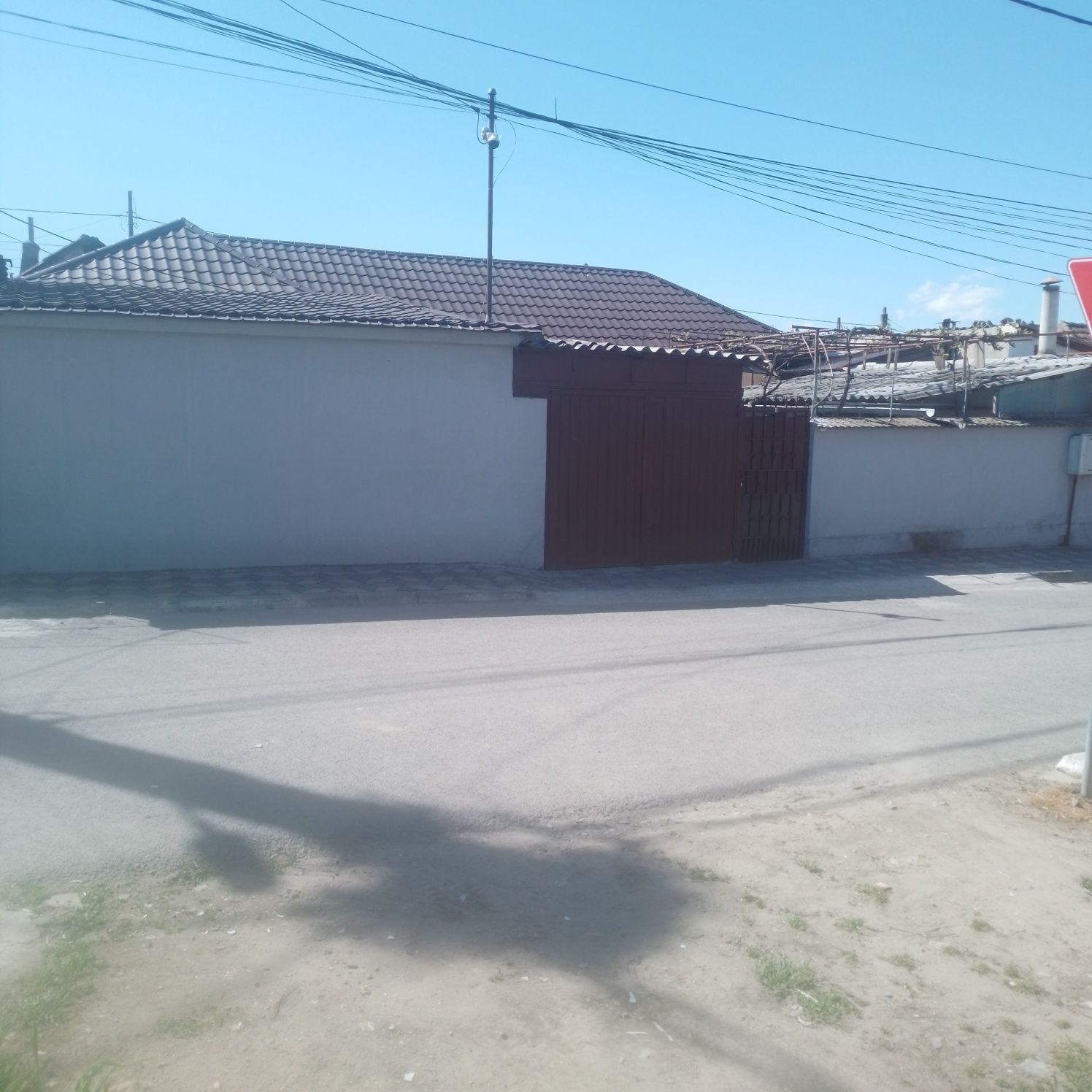 Vând casă 5 camere Medgidia