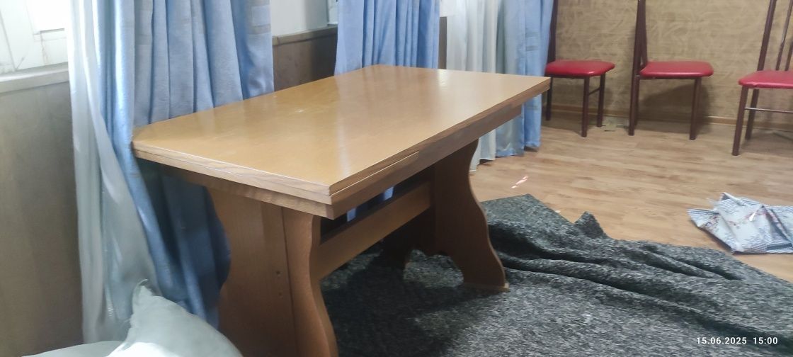 Продается раскладной стол