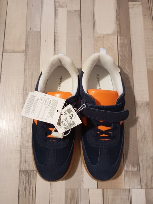 Adidași Reserved Nr.37