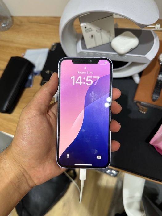 Iphone 12 , 64gb