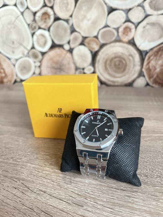 Audemars piguet часовник