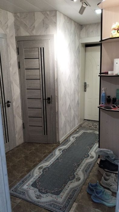 Продаётся квартира Чиланзар 23 квартал 2/5/5 кирпич