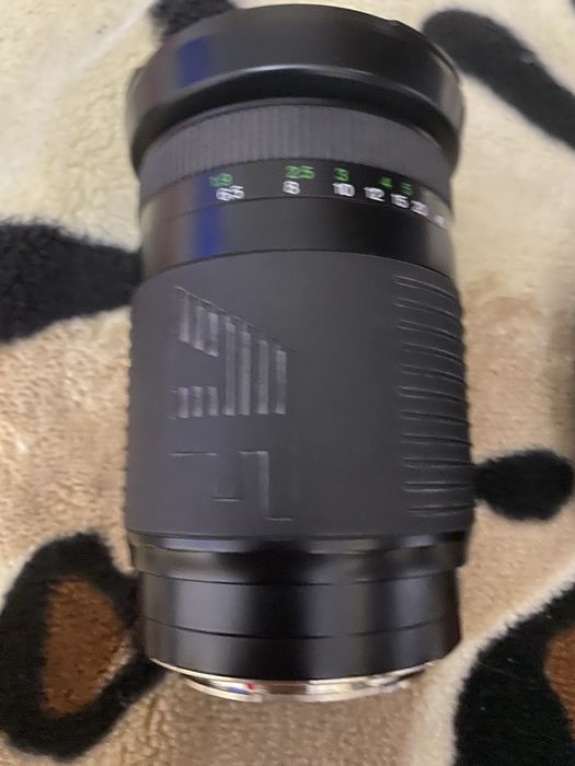 Aparat foto sony A230 + 3 obiective, baterie si incarcator