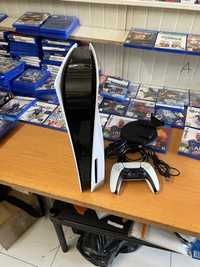 PlayStation 5 cu Disk impecabil accept schimb cu ps 4 PlayStation 4