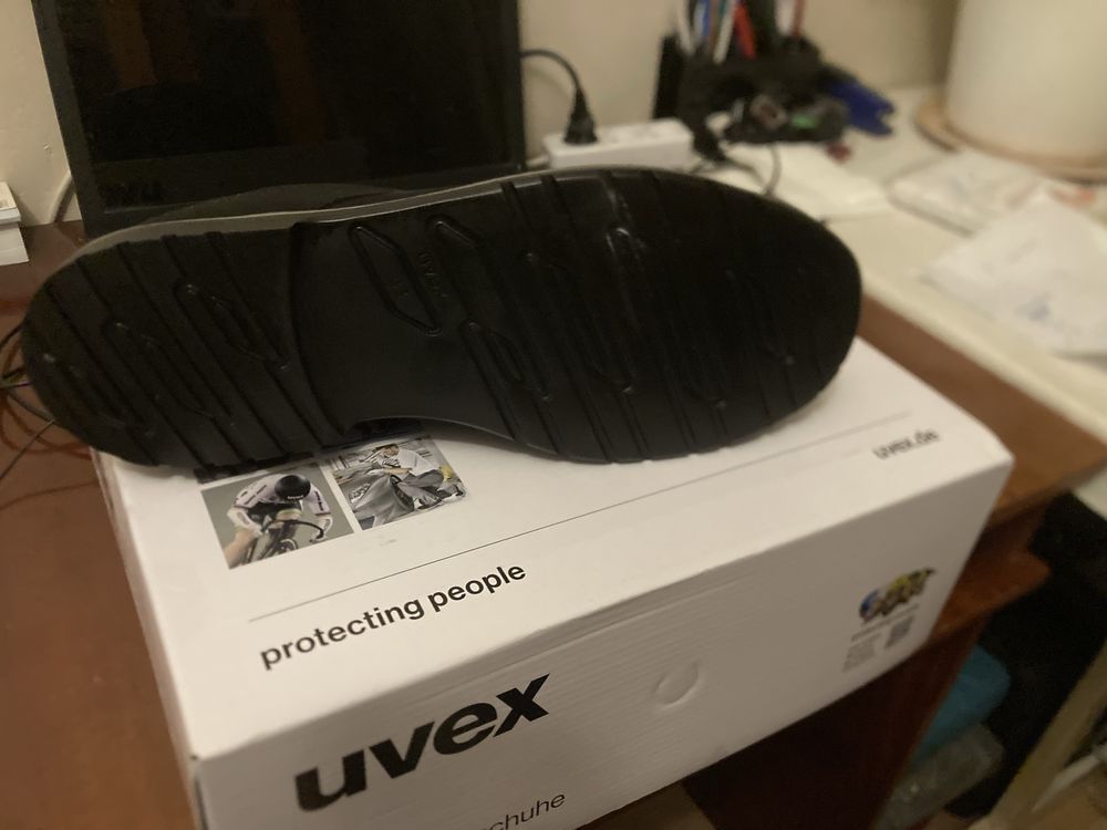 Спецобувь, спец обувь Uvex