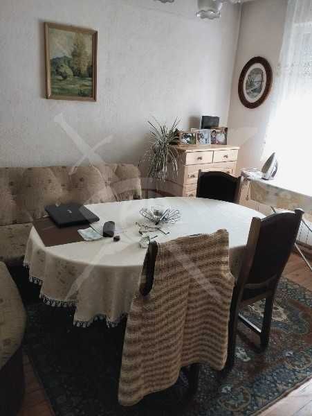 Къща в гр.Баня 88660