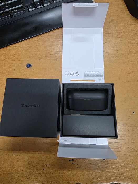 Căști Technics Az40