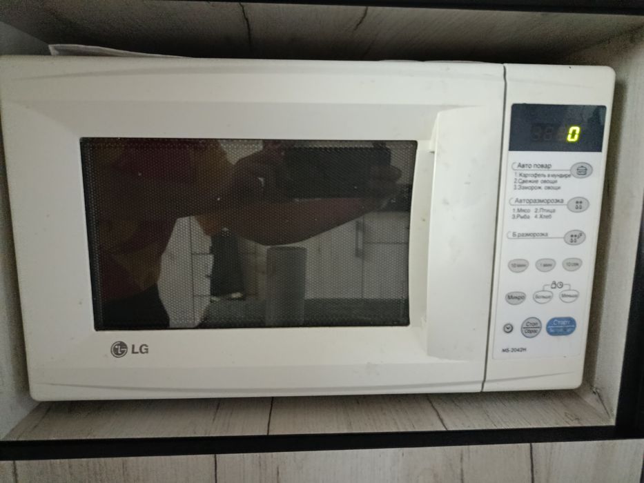 Продаётся микроволновка