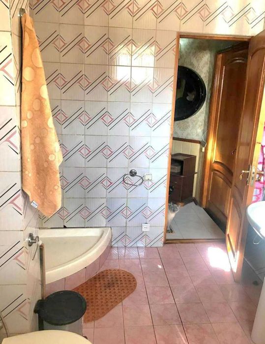 Буюк Ипак Йули 3/1/4  74м²  Кирпич.