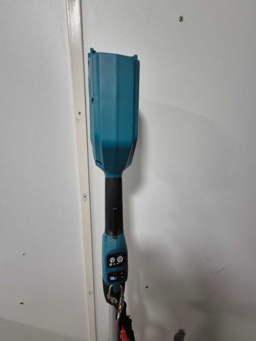 Trimmer Makita DUR189 18V Brushless
