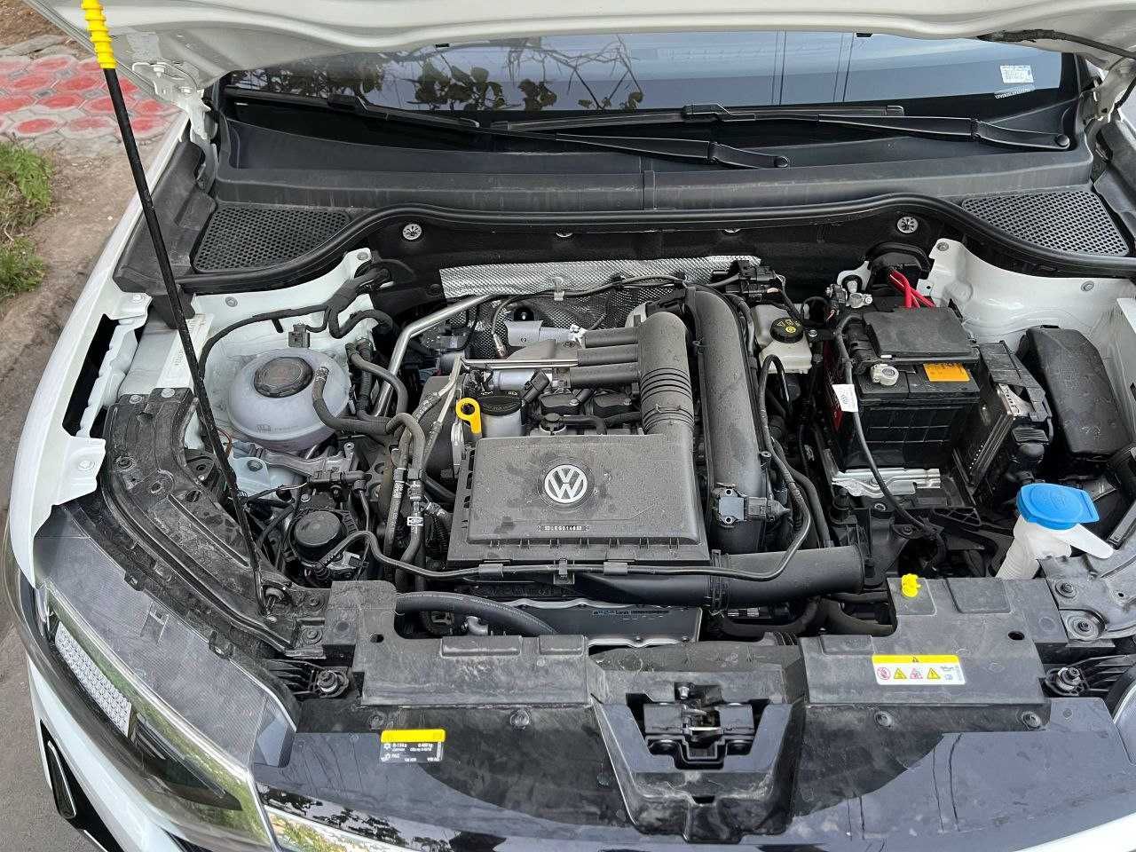 Volkswagen jetta VS5 сотилади!