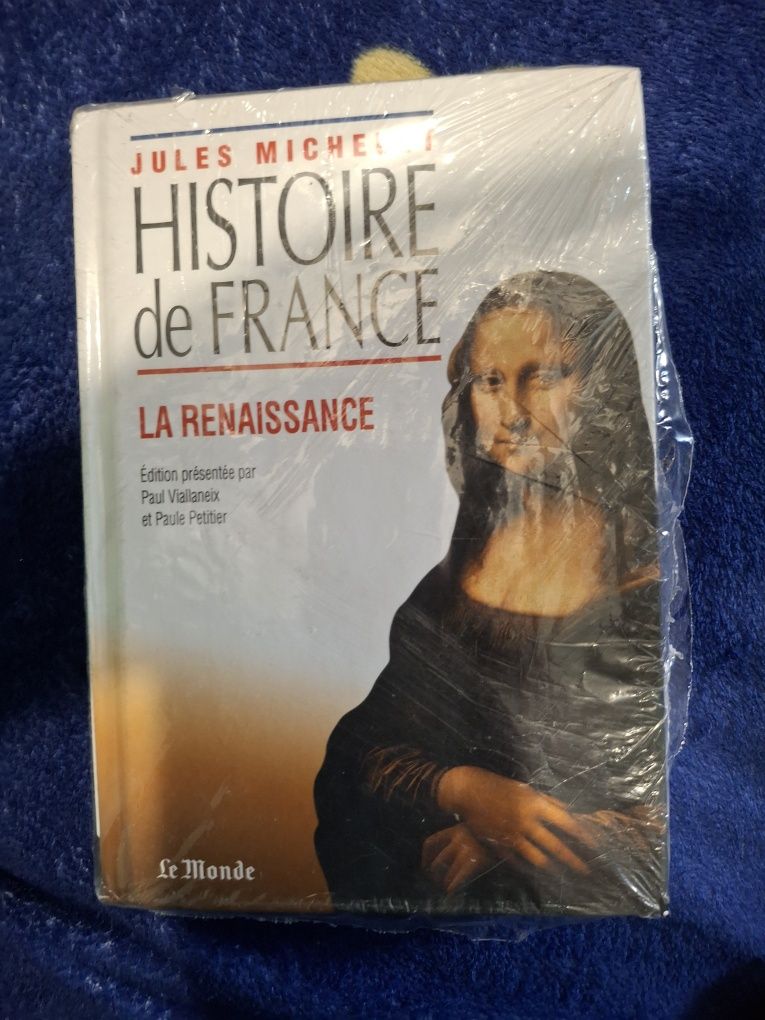 Carte în limba Franceza
