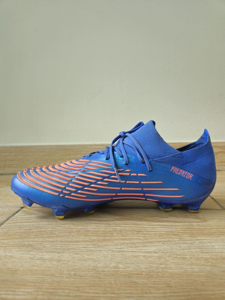 Vand ghete fotbal Adidas Predator Edge FG